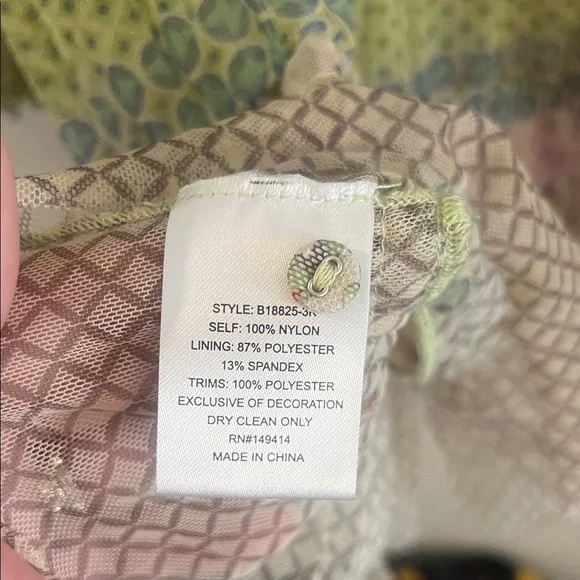 Johnny Was Multicolor Floral Embroidered 3/4 Sleeve Sheer V-Neck Blouse Large - Picture 6 of 6